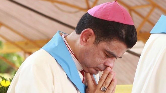 CONFIRMADO: El Gobierno nicaragüense libera al obispo Álvarez de prisión